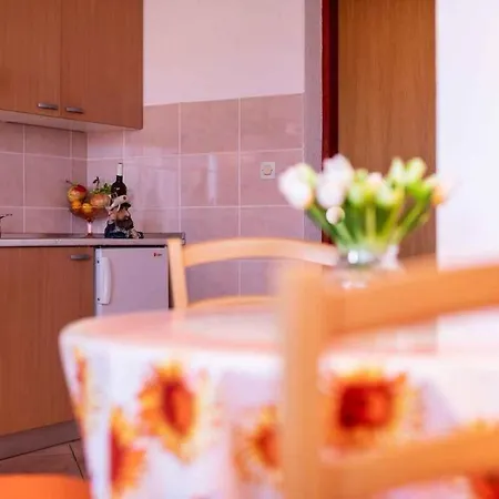 Apartment In Vrbnik/insel Krk 36856