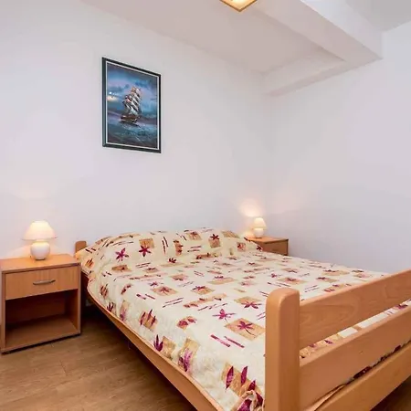In Vrbnik/insel Krk 36856 Apartment *